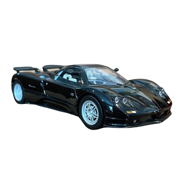 Pagani Zonda c12 1:24 scale model car by Motor Max Black - Picture 2 of 7